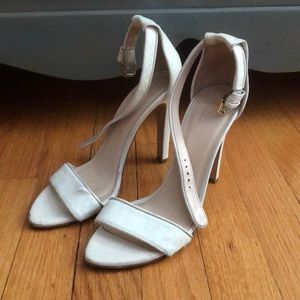 Club Monaco White Mohair and Snakeskin Heels